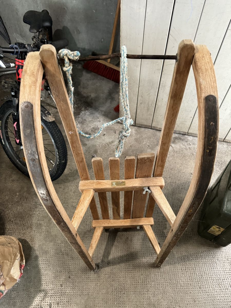 Sonstige: Schlitten aus Holz – Gebraucht aus Basel von luc_8rpv 1