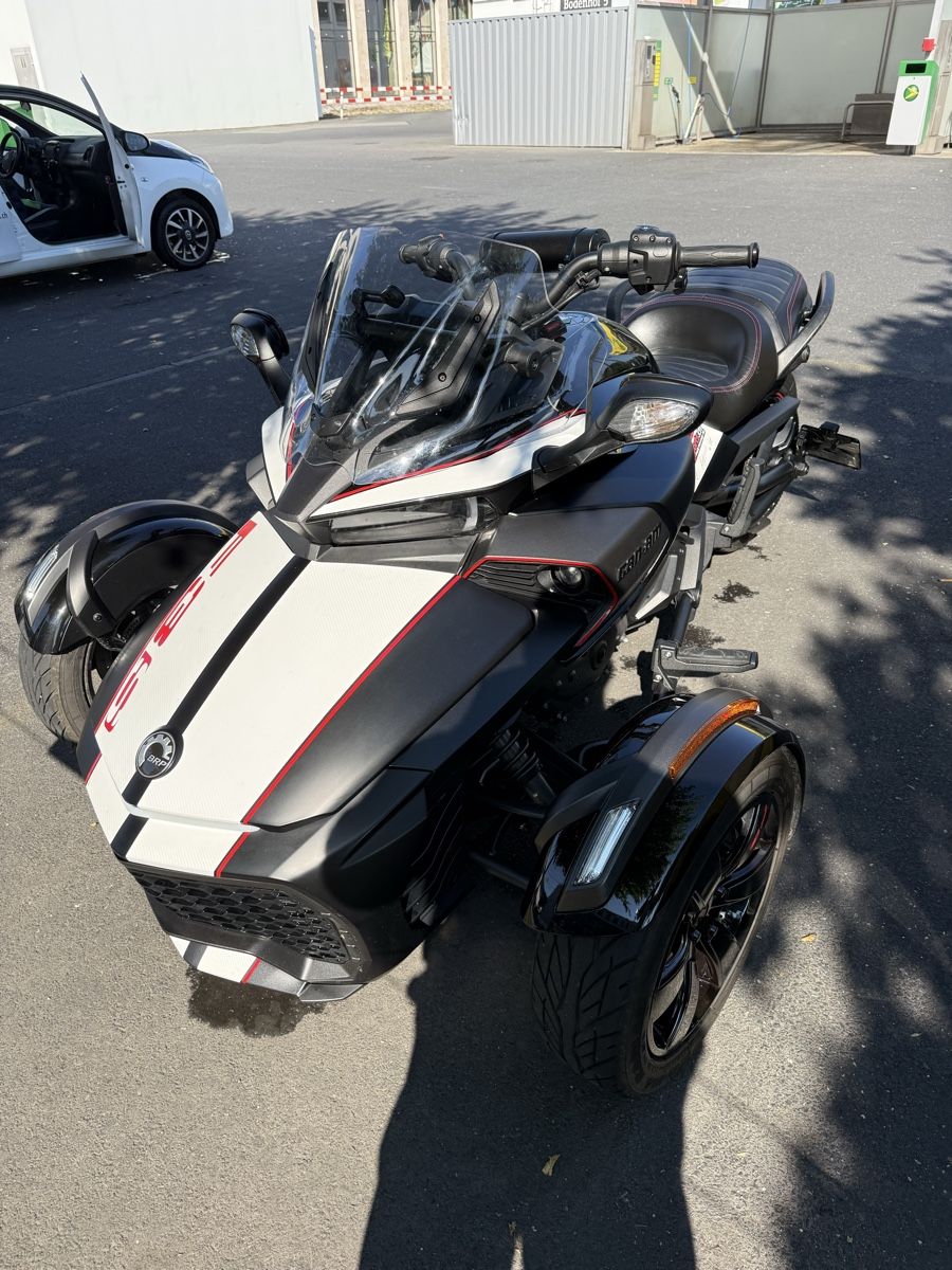 Can-Am A tre ruote: Can Am Spyder F3 – Usato da Emmenbrücke venduto da mur_t7d6 2