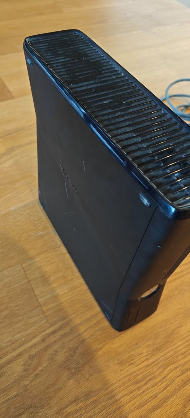 Microsoft Console: Microsoft Xbox 360 S Konsole schwarz Top – Usato da Kleinandelfingen venduto da RetroDomi 3