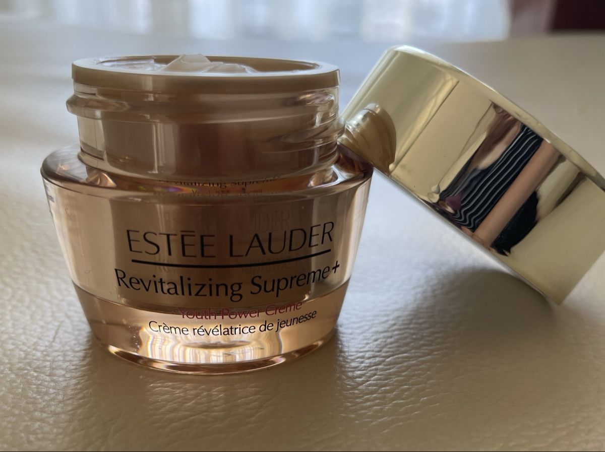 Estée Lauder Cura del viso: Revitalisierende Creme Estée Lauder Neu – Nuovo e nell'imballaggio originale da Egg b. Zürich venduto da san_822r 1