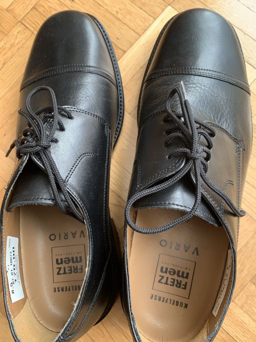 Herrenschuhe: Vario Herrenschuhe Gr. 8 1/2 – Neu und originalverpackt aus Basel von skyluck