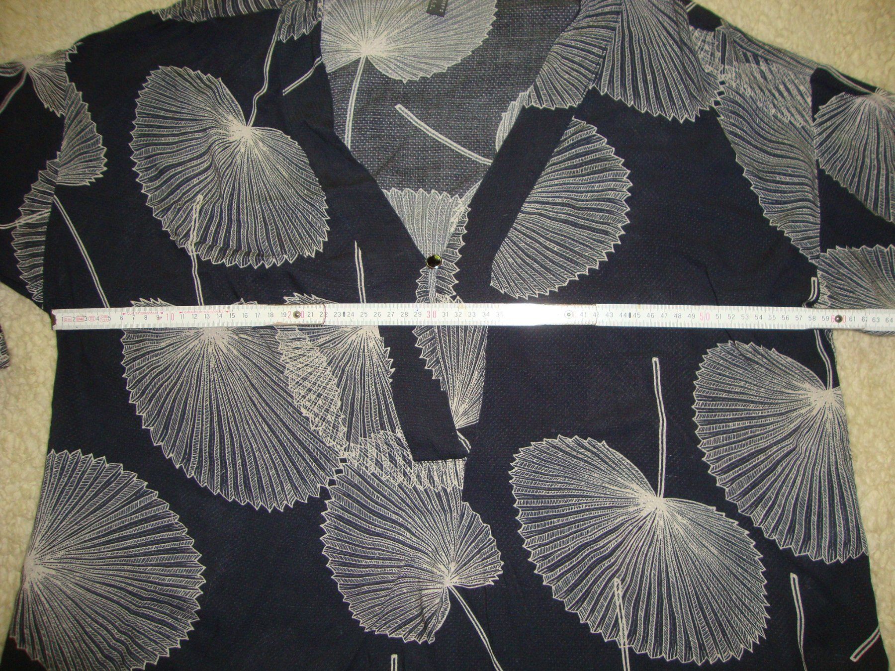 Esprit Camicette: ESPRIT Bluse / Tunika Gr. 42 – Usato da Laufen venduto da ereli 1
