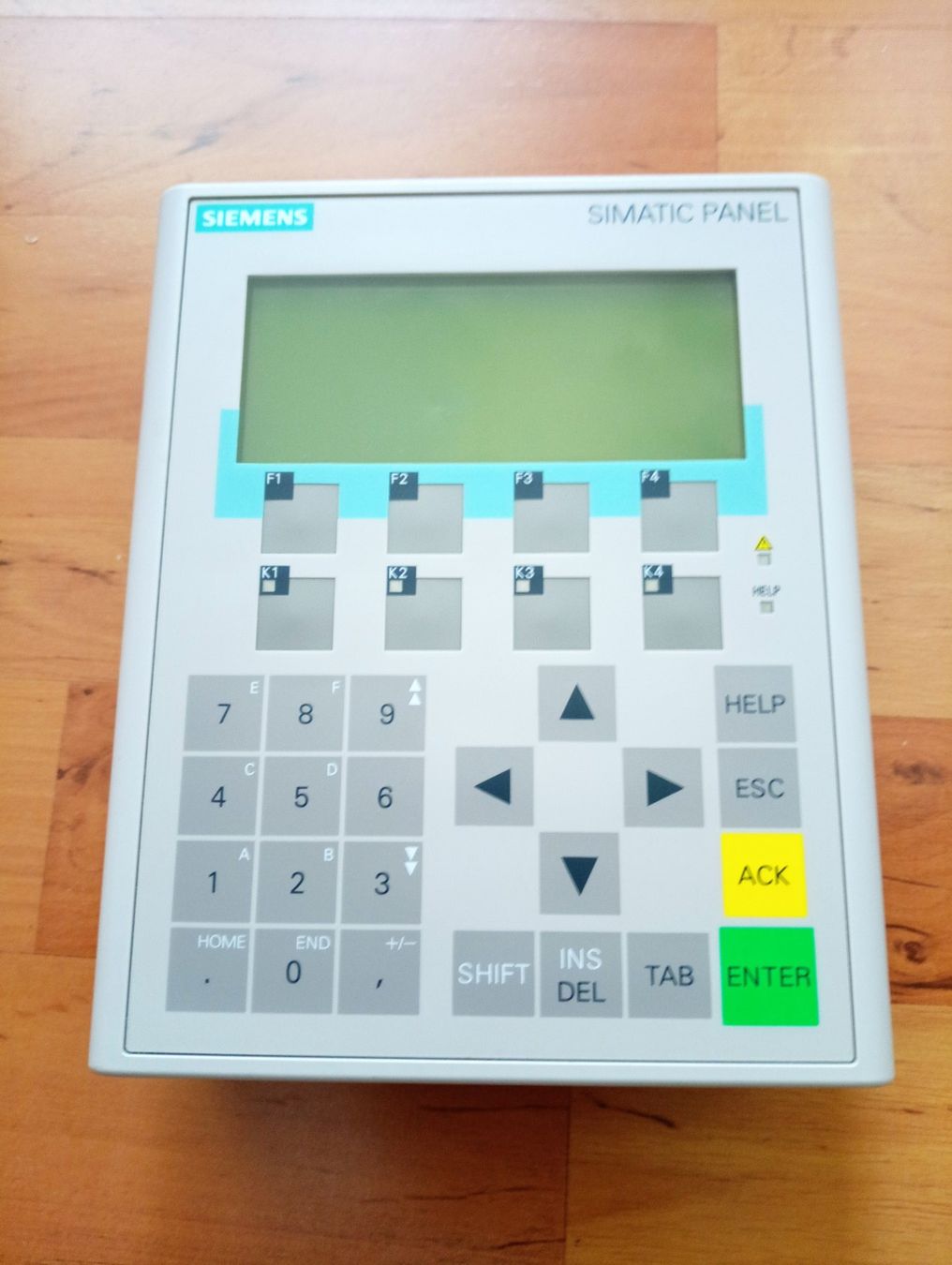 Siemens Elektronikbauteile: Siemens SIMATIC Operator Panel OP 77A / 6AV6641-0BA11-0AX1 – Gebraucht aus Ufhusen von HKSC