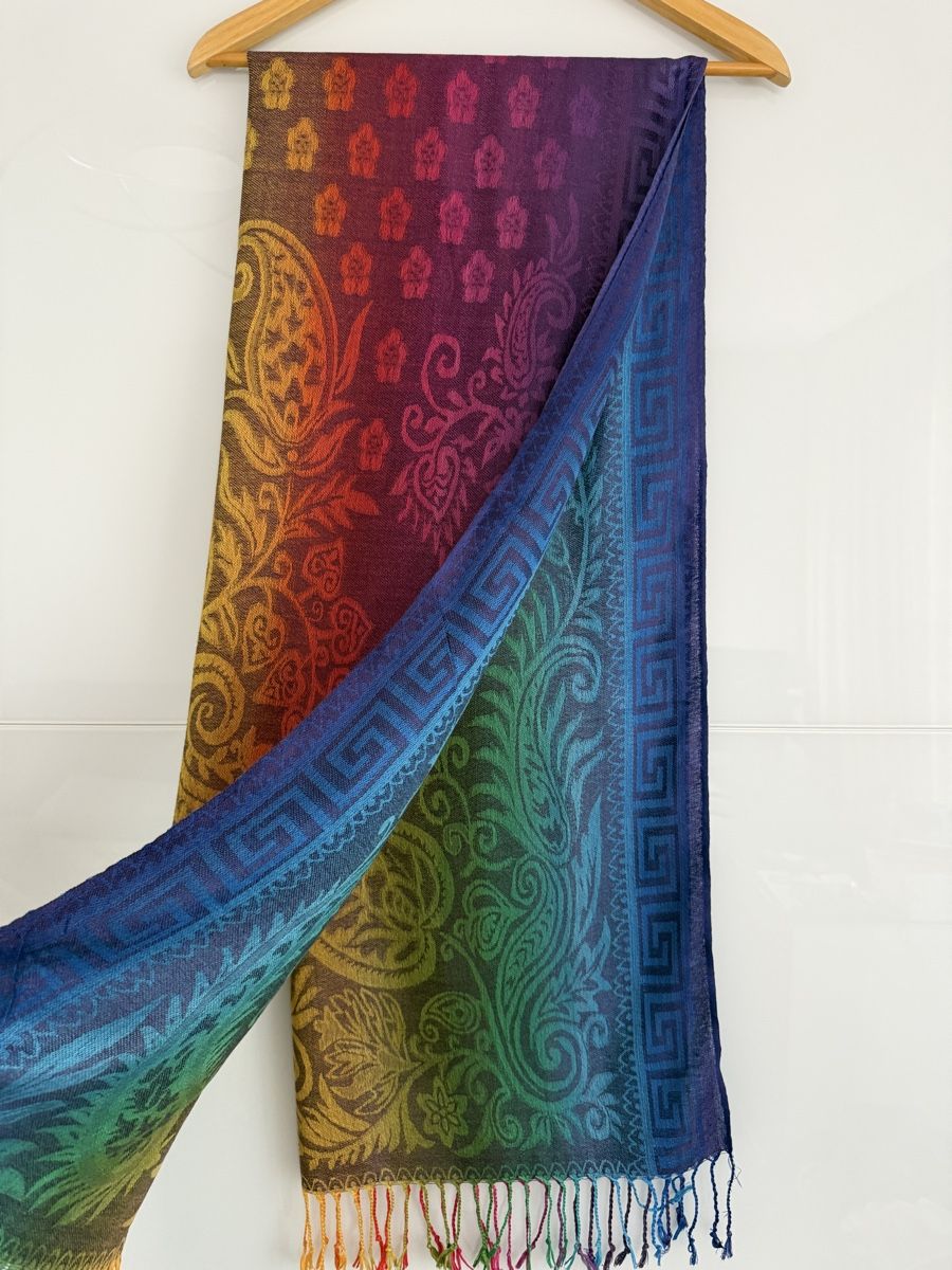 Foulard & Sciarpe: 100% Pashnimaschal in regenbogenfarben – Usato da Grenchen venduto da servet.t 3