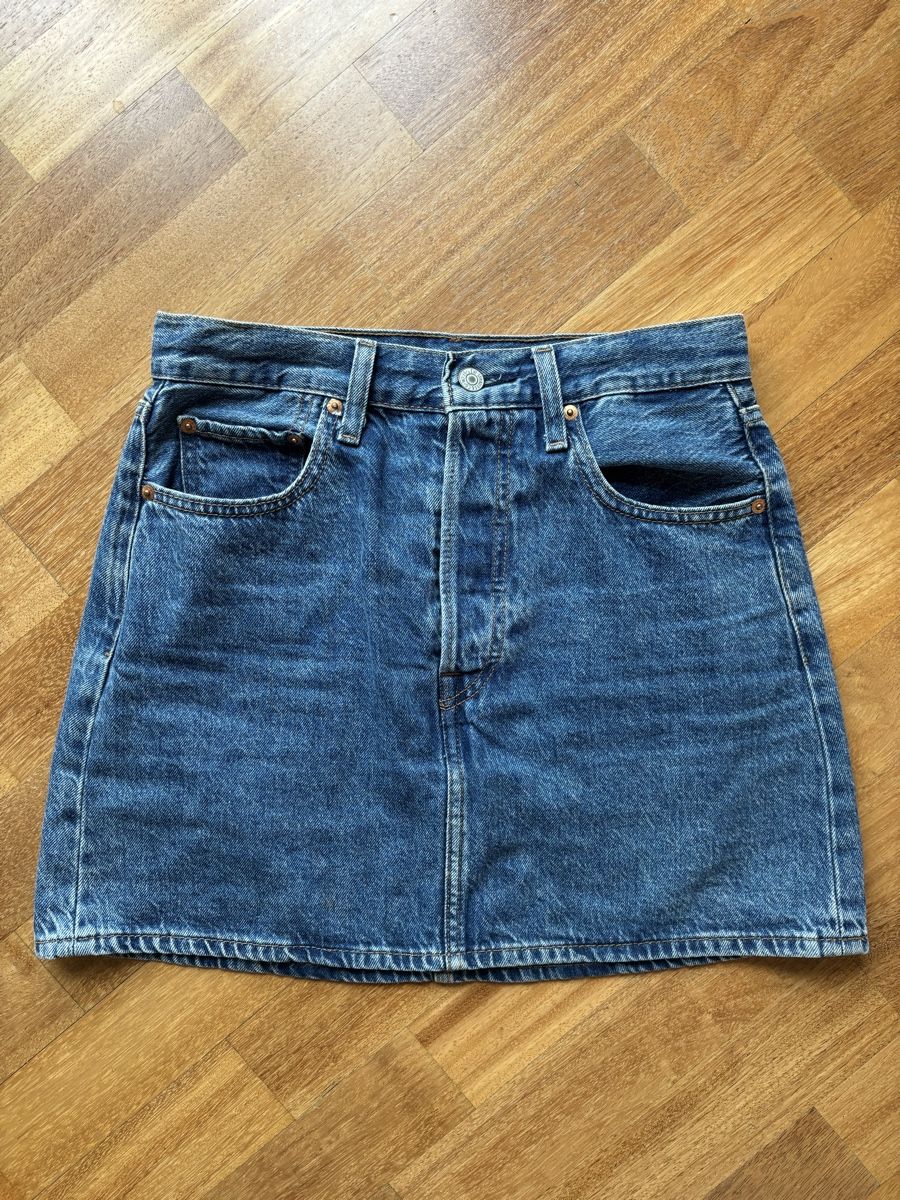 Levi's Gonne: LEVI'S RIBCAGE JEANSROCK GR. 28 – Nuovo (secondo la descrizione) da Zürich venduto da nad24