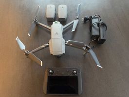 DJI Mavic Pro 2 Fly More + Smart Controller