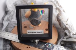 Kolumbianit im   Schweberahmen     – Räumung ab 5.-