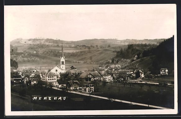 Cartoline postali: AK Menznau, Teilansicht mit Kirche, 1939 – Usato da Berlin venduto da bartko-reher
