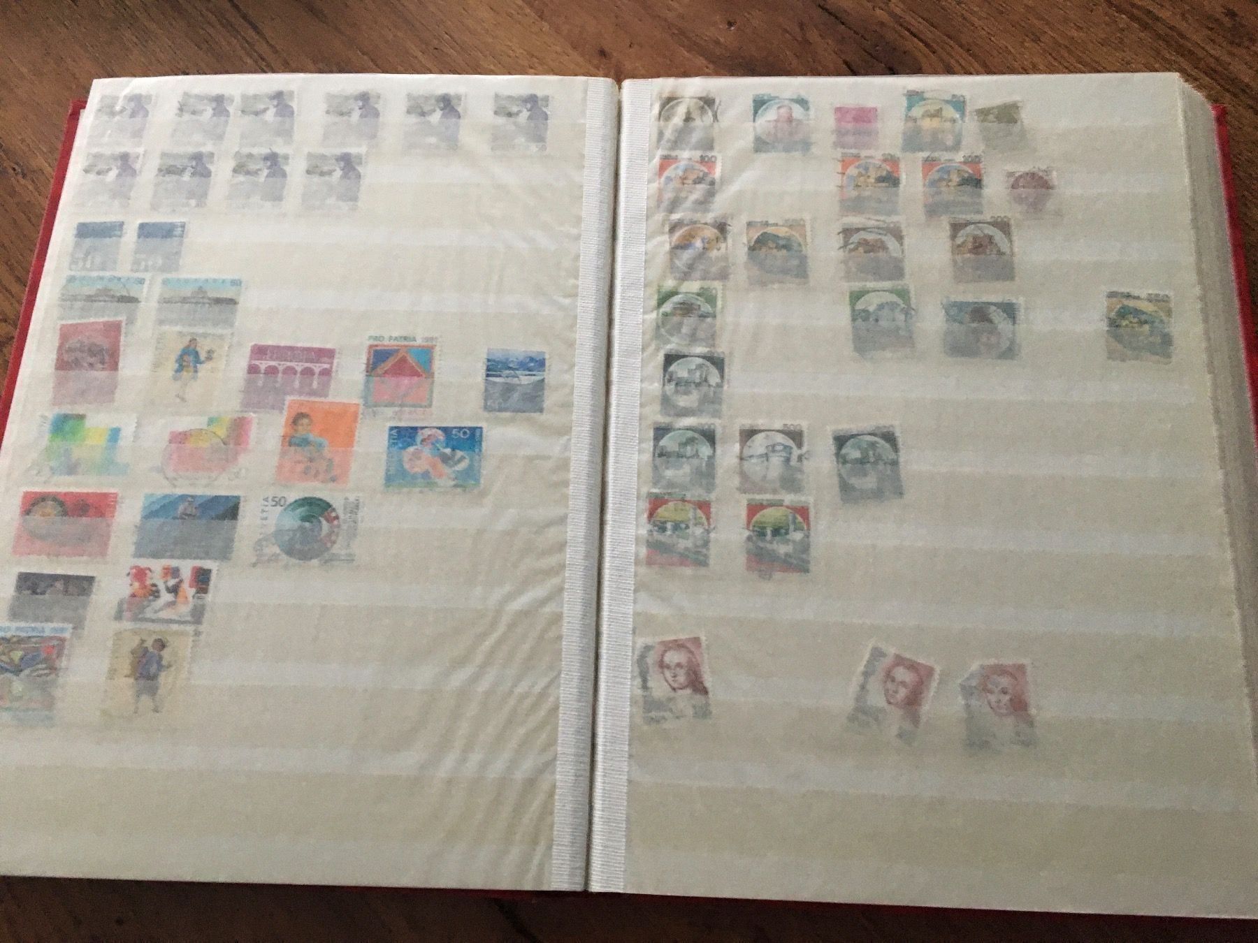 Tutti i francobolli: Briefmarken Sammlung – Usato da St. Ursen venduto da B1993 6