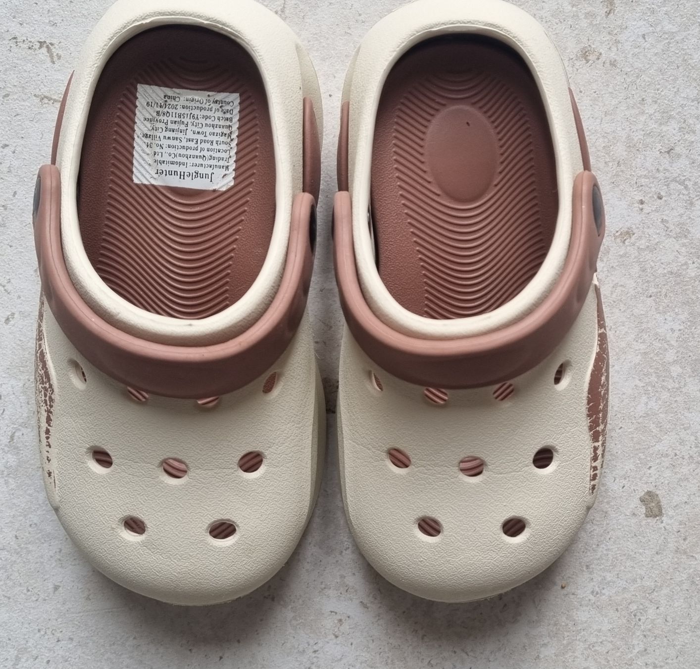 Scarpe per ragazzi: Clocs beige braun Gr. 27 – Usato da Champlan venduto da acr_kkd5 1