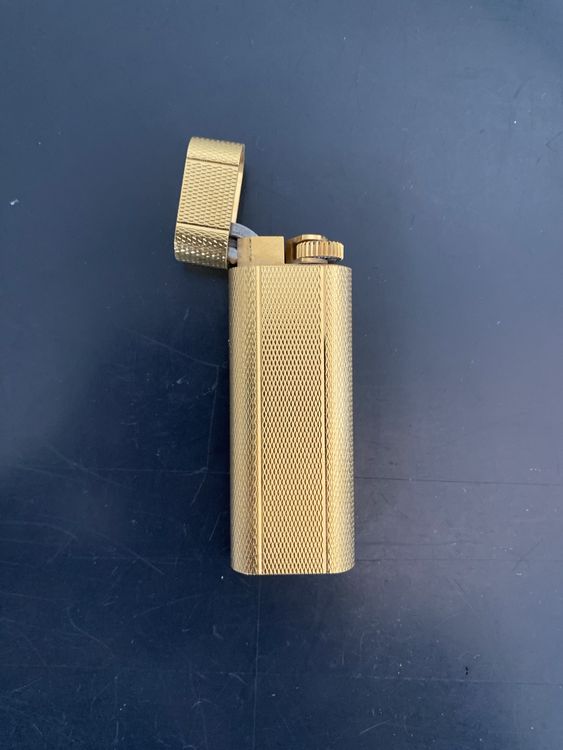 Briquet Cartier Must (Defekt) in Hauterive NE für CHF 65 – mit