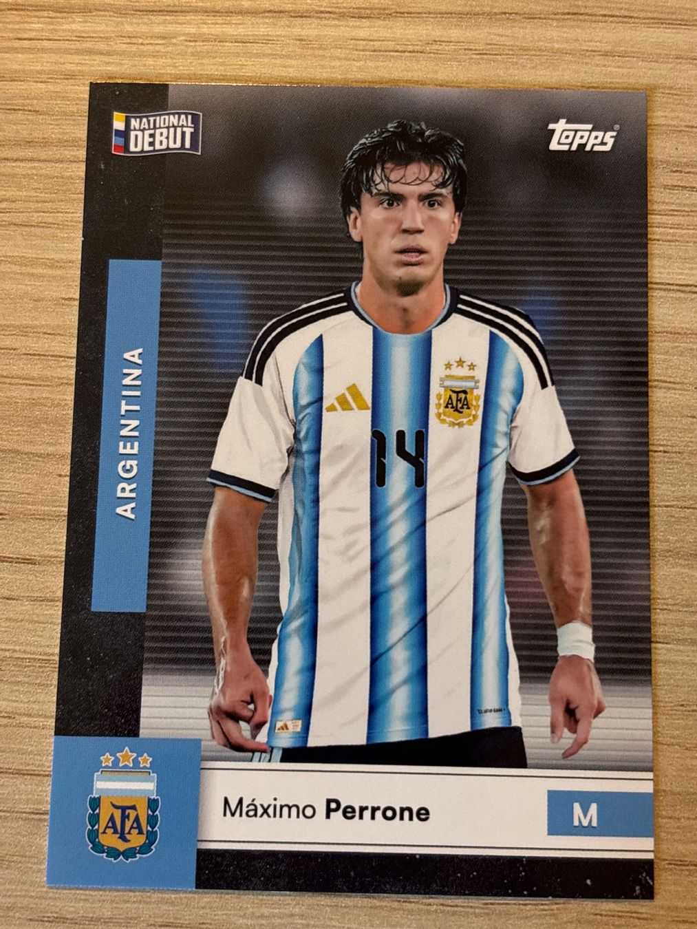 Topps Carte collezionabili: Topps Argentina Team Set 25/26 Maximo Perrone – Nuovo (secondo la descrizione) da Zürich venduto da BVBWINNER