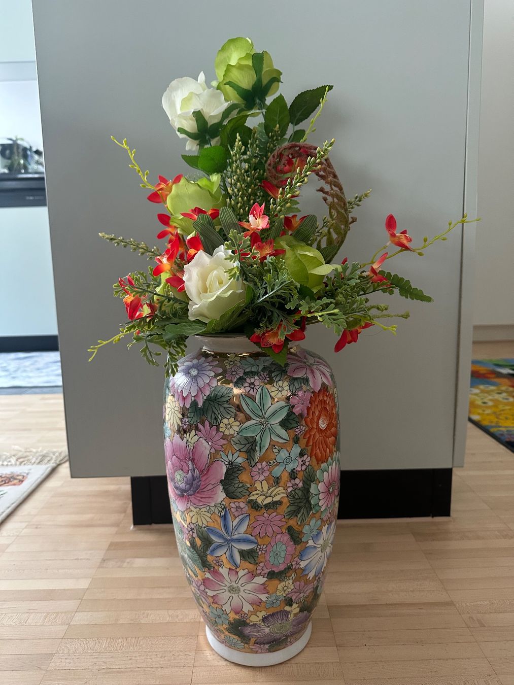Vasi & Recipienti: Vase mit Kunstblumen – Usato da Luzern venduto da ariazalea