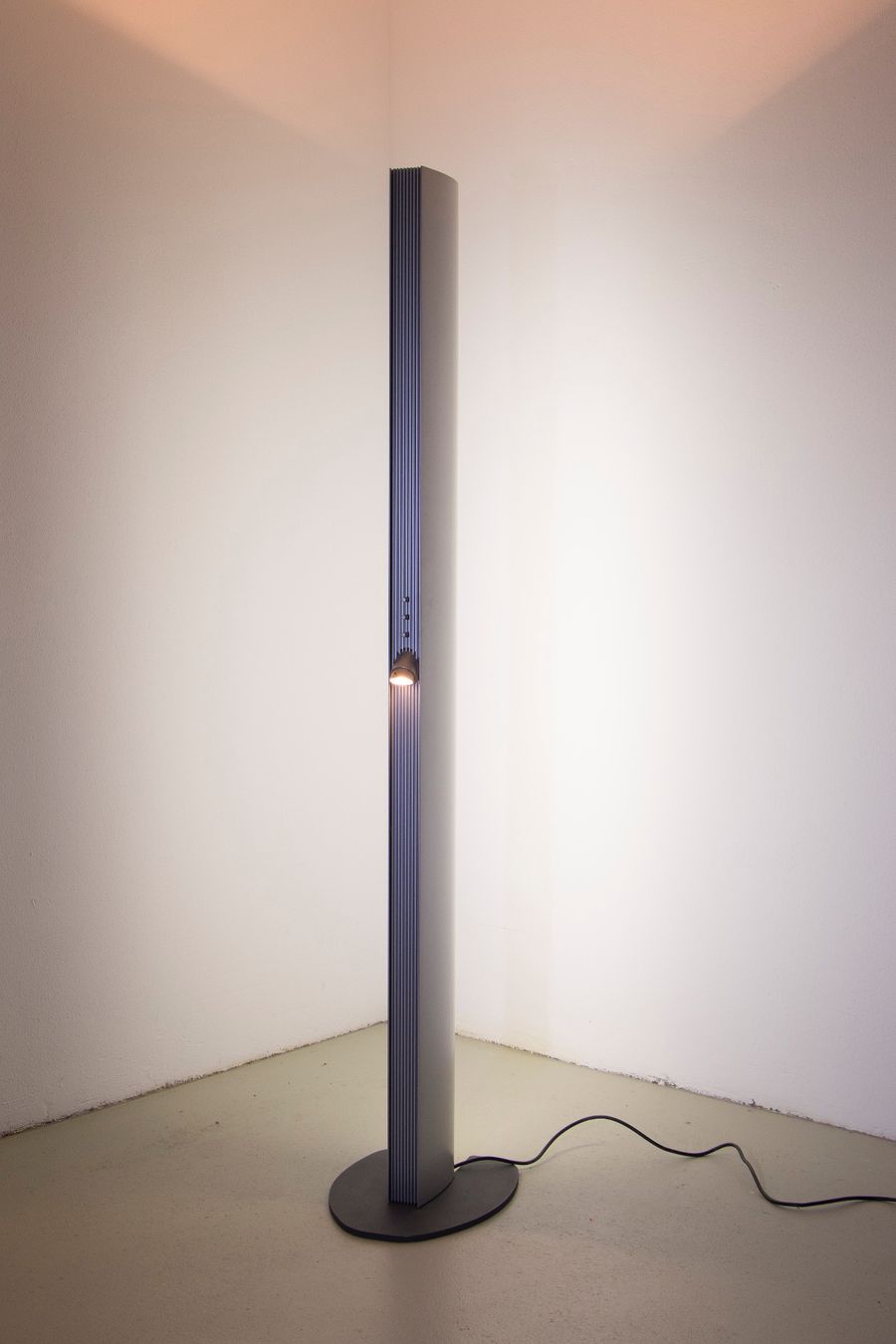 Artemide Lampen: Echos  Artemide Jan van Lierde 1998 – Gebraucht aus Fescoggia von AmazingDesignObjects