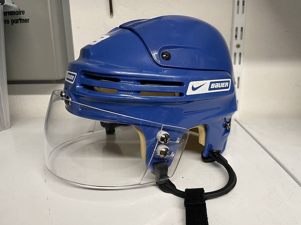 Bauer Caschi: Nike Bauer 4500M Eishockeyhelm Grösse M – Usato da Kreuzlingen venduto da deGriGri 1