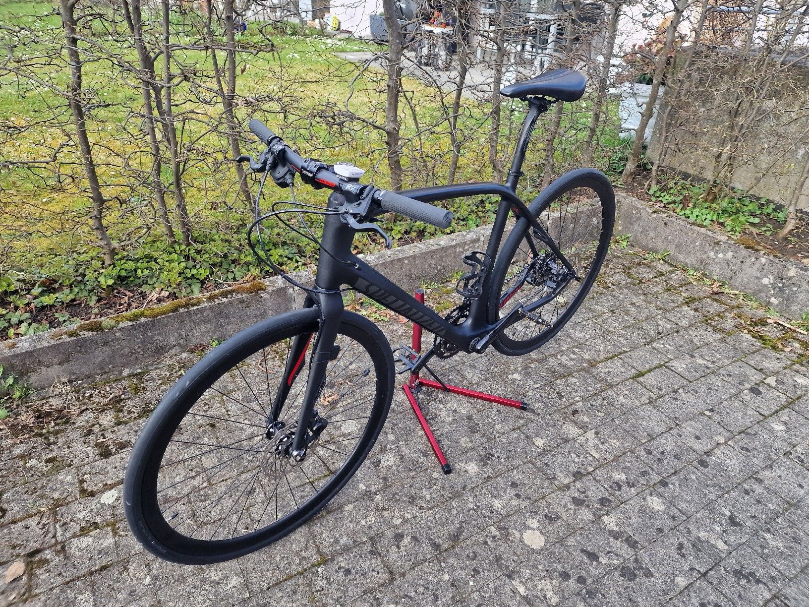 Specialized Velos: Specialized Sirrus Carbon, Top Zustand – Gebraucht aus Bonstetten von Foxi11 5