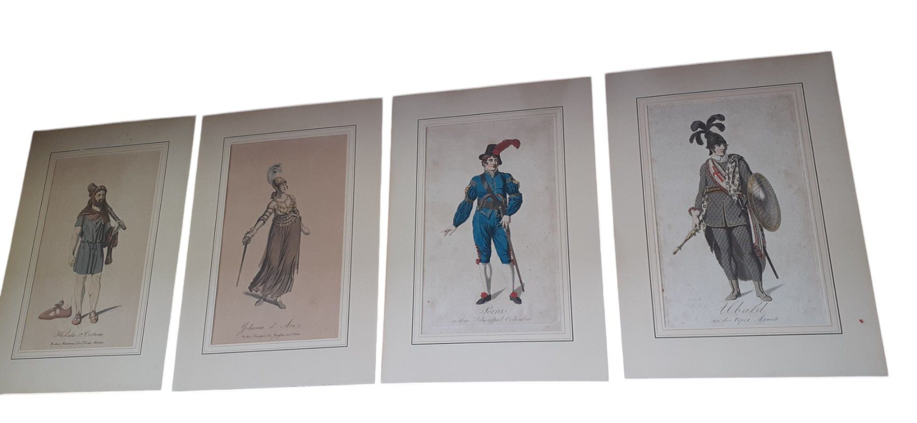 Grafica & Litografie: Lithographien Kostüme handkoloriert – Usato da Mörschwil venduto da antiksalon21 1