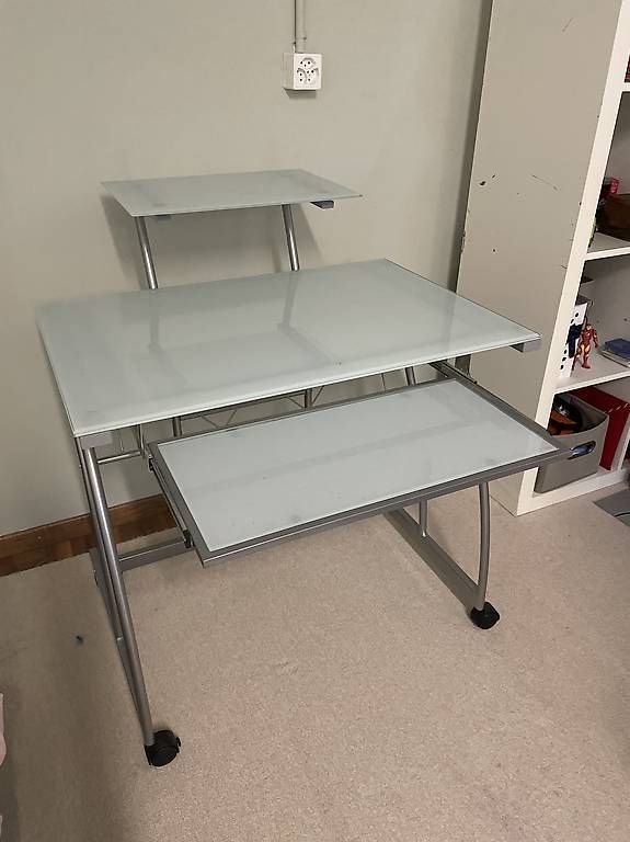 Scrivanie: Bureau  – Usato da corbeyrier venduto da Brocante72
