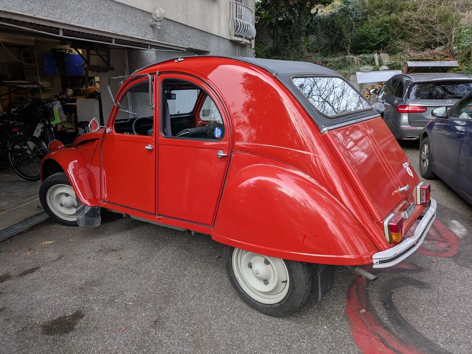 Citroën Automobili: Citroën 2CV – Usato da Pully venduto da FlorWoll 3