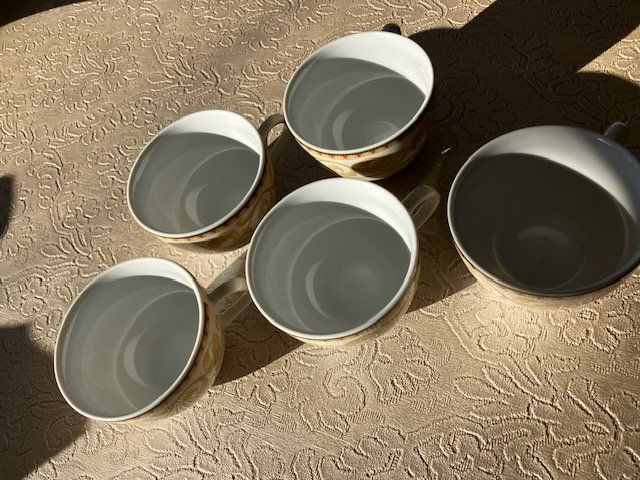 Set di piatti: geschirr-set in rot-gold-weiss – Usato da Schwarzenberg LU venduto da kindler007 7