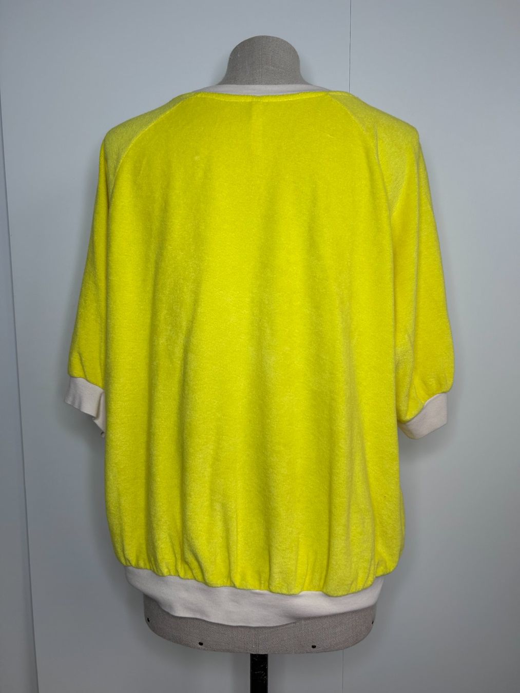 Bellerose T-shirt: Bellerose Terry Cloth T-Shirt – Usato da St. Gallen venduto da look-twice 3