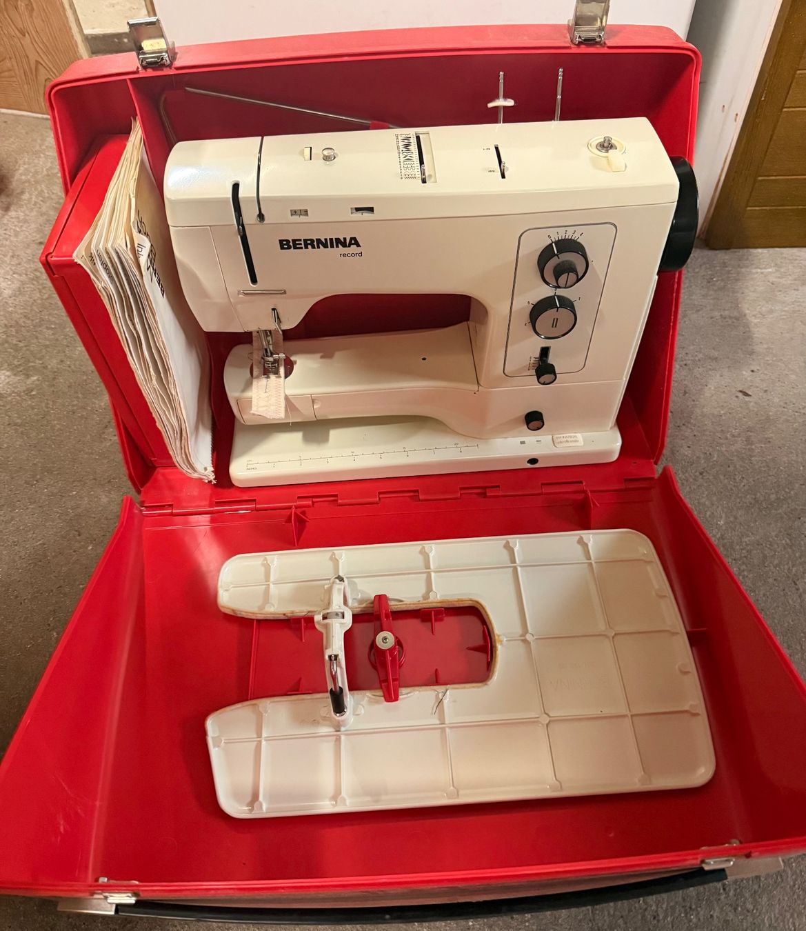 Bernina Macchine da cucire: Bernina 830 Record – Usato da Unterterzen venduto da Diamond1291 1