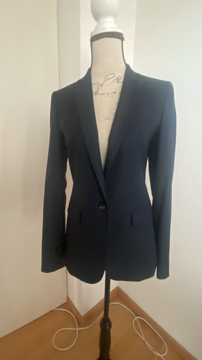 Massimo Dutti Giacche: Blazer Massimo Dutti, taille 36, marine, comme neuve! – Nuovo (secondo la descrizione) da Romont FR venduto da jeanne110 1