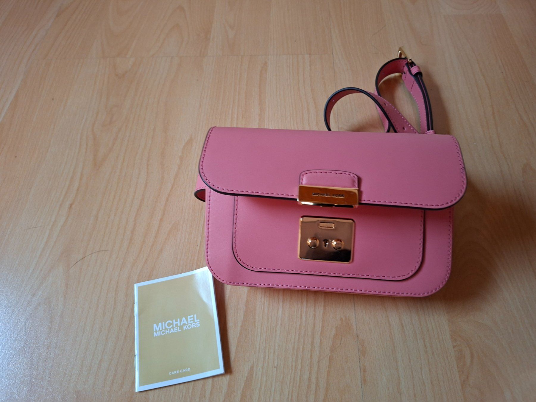 Michael Kors Borse da donna: Gürteltasche Michael Kors – Nuovo (secondo la descrizione) da Häfelfingen venduto da Dayali
