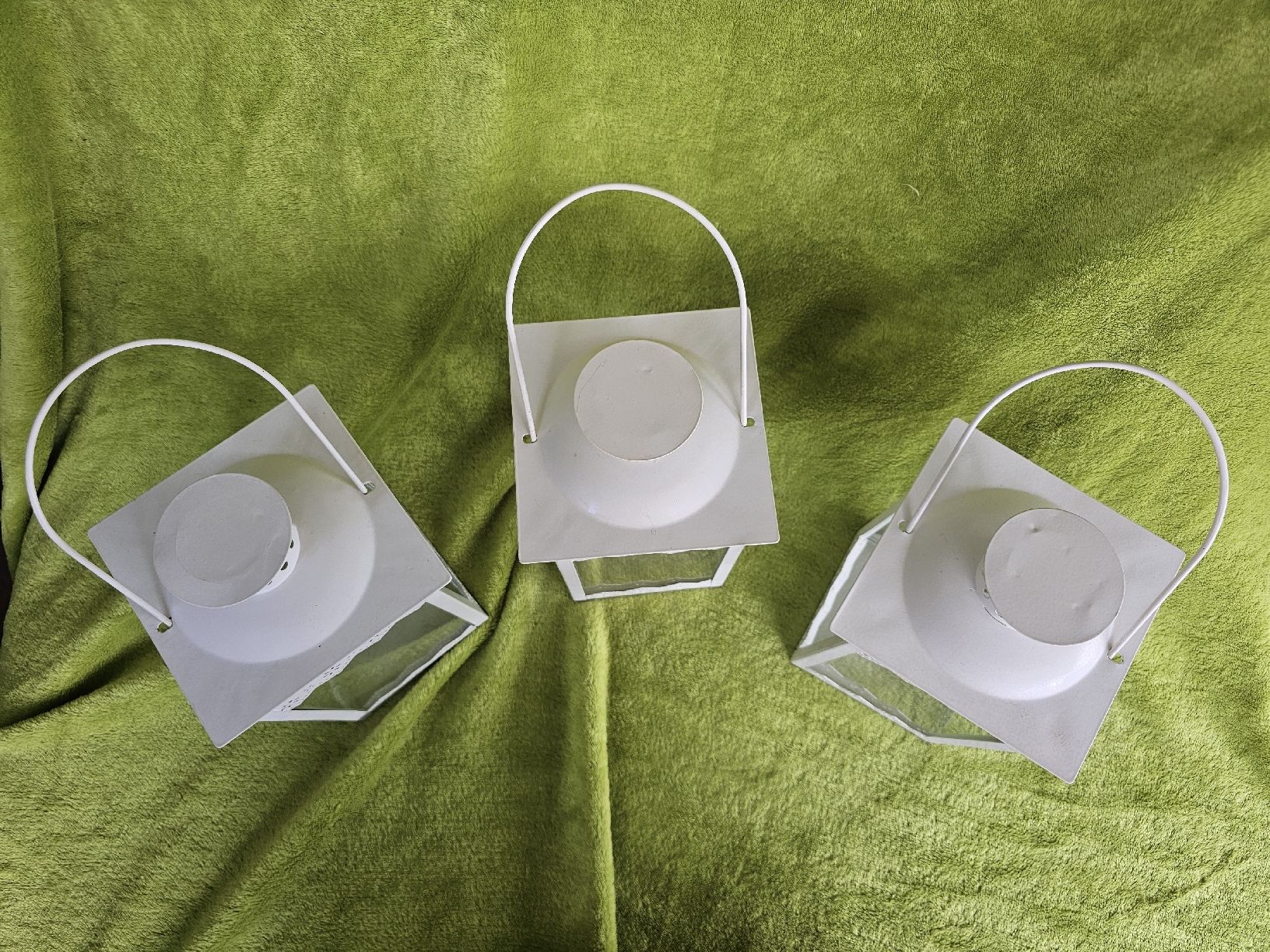 Altro in Decorazioni & Accessori: 3 lanternes blanches en métal et verre – Usato da Gland venduto da Vee_0 4
