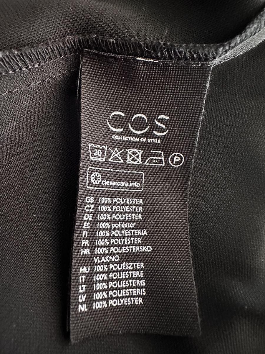 Cos Kleider: Kleid schwarz Grösse 36 COS – Gebraucht aus Buchs SG von Sunie 5