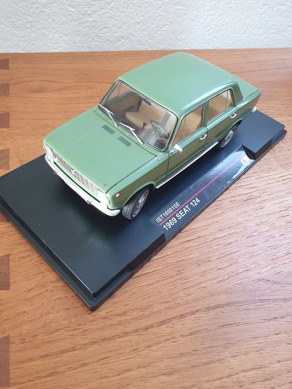 Seat Modellini d'auto: Modellauto Seat 124 Jg 1969 – Usato da Menziken venduto da ger_28dt 1