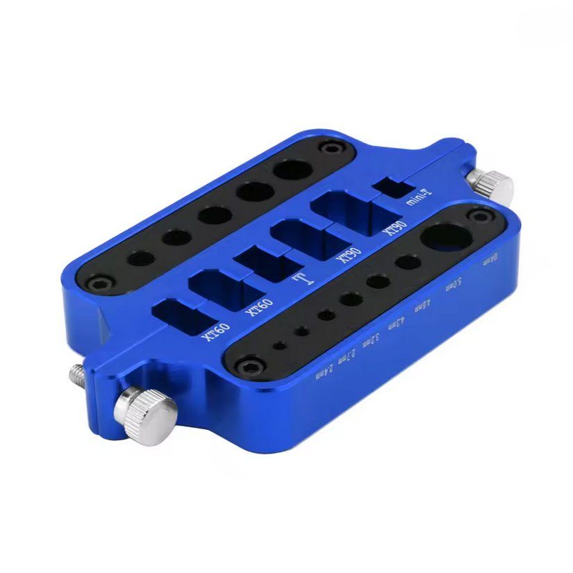 Modellismo RC: Löthilfe für RC-Stecker Blau – Nuovo e nell'imballaggio originale da Effretikon venduto da master1873