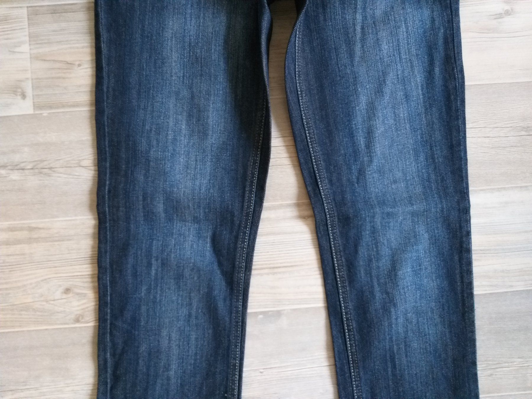 Jeans: CHEAP MONDAY Jeans taille / Grosse W29 L32 – Gebraucht aus Cossonay-ville von Super-Price-Quality 2