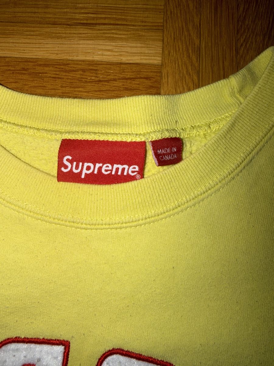 Maglioni & Felpe: Supreme Pullover hellgelb Grösse M guter Zustand – Usato da Bern venduto da fed_cc82 1