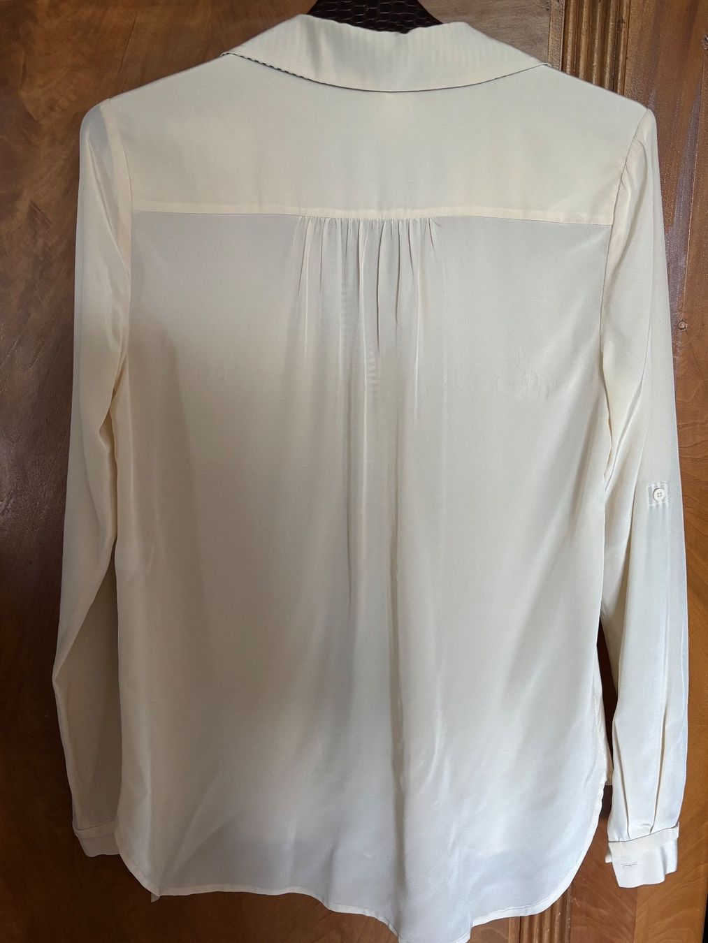 Diane von Furstenberg Camicette: DVF Seide Bluse hellbeige gestreifter Kragen  US 6/ EU 36/38 – Usato da Horgen venduto da uge_pd5p 1