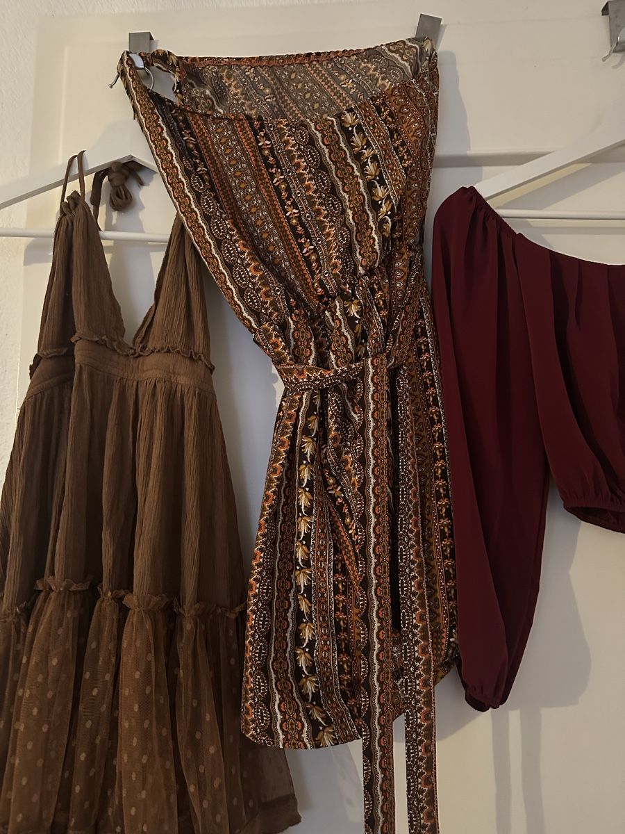 Lots de vêtements: Kleider und Top Damen boho bunt Grösse S – Neuf (Voir description) à Grenchen par kis_dh2n 3