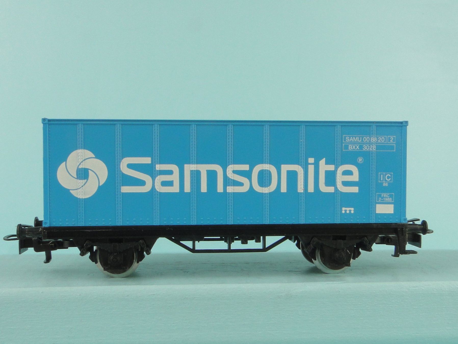 Märklin Modellini di ferrovie: Märklin H0 Samsonite – Usato da Bülach venduto da cann11 3