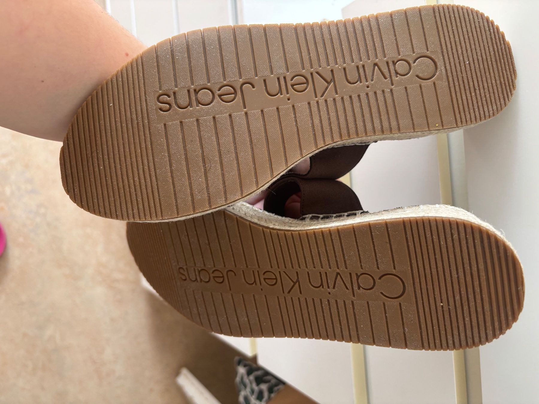 Calvin Klein Scarpe da donna: Calv1n Kle1n sandalen neu – Usato da Dietikon venduto da ave1995 3