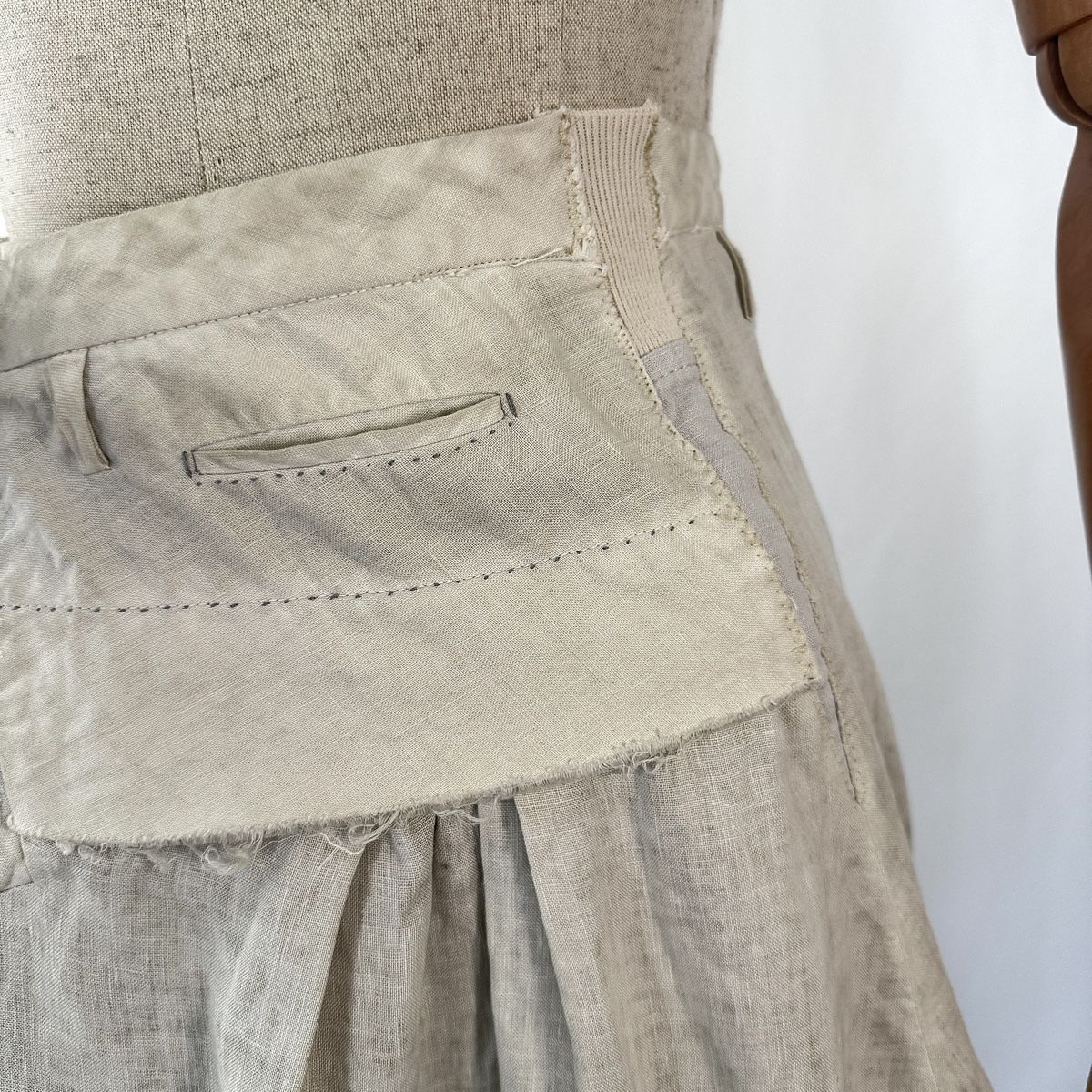 Gonne: UMIT UNAL Skirt – Nuovo (secondo la descrizione) da Emmen venduto da Avviivva_Com2023 3