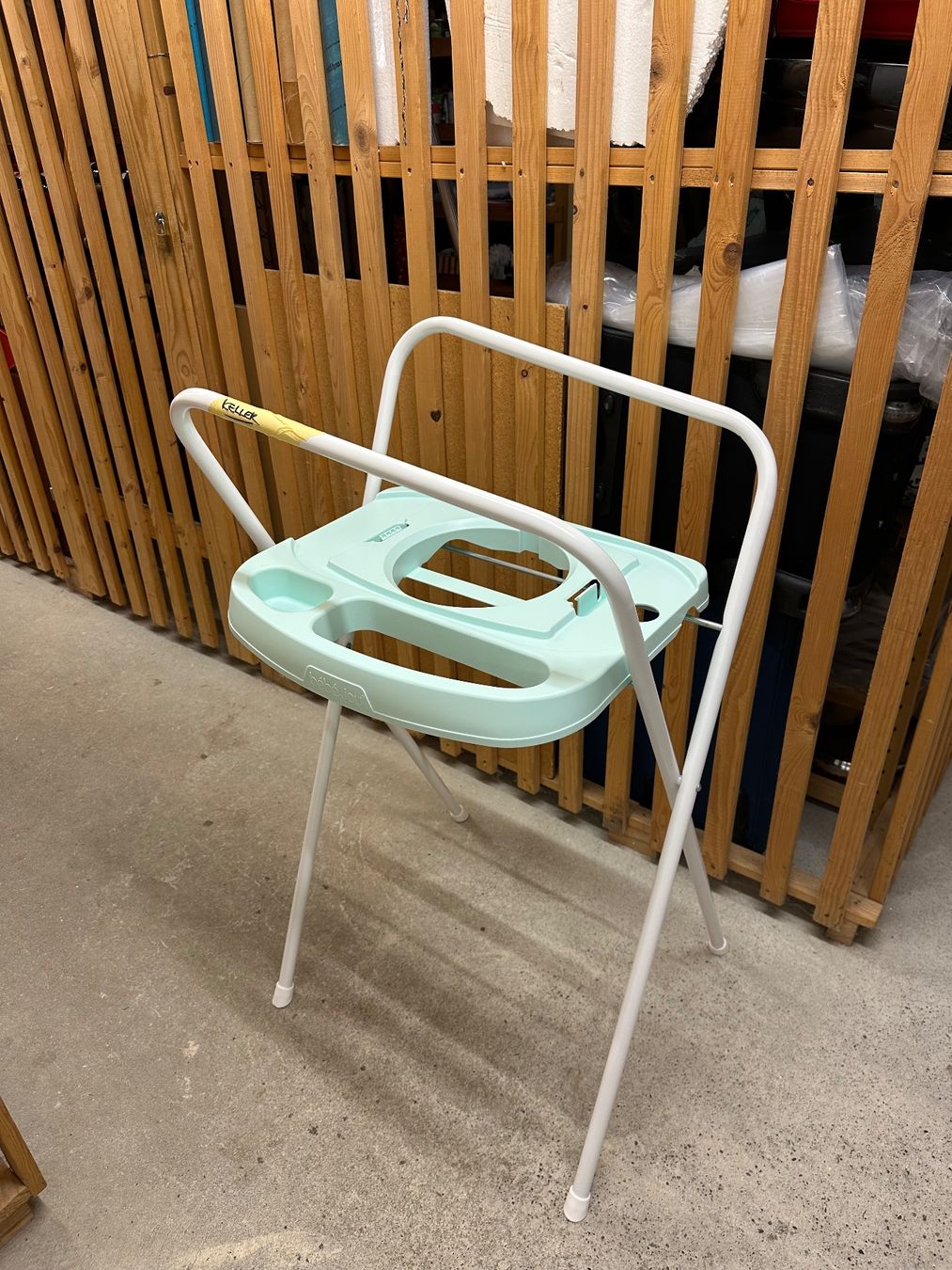 Zewi Vasche da bagno: Zewi Baby Badewanne mit Stand – Usato da St. Gallen venduto da dmkiraly 1