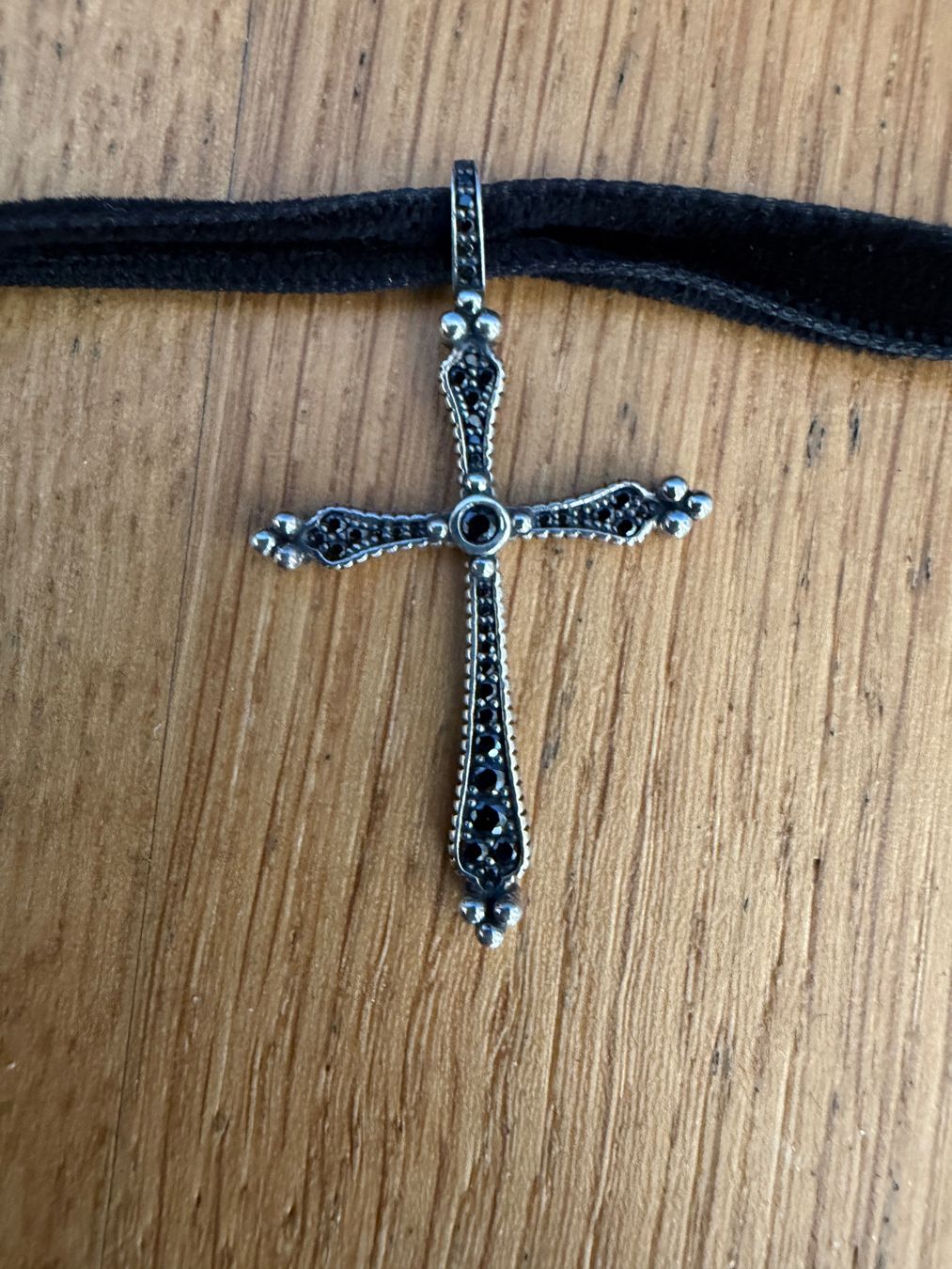 Catenine: Thomas Sabo Choker Halskette mit Kreuz – Usato da Thônex venduto da gio_cd95