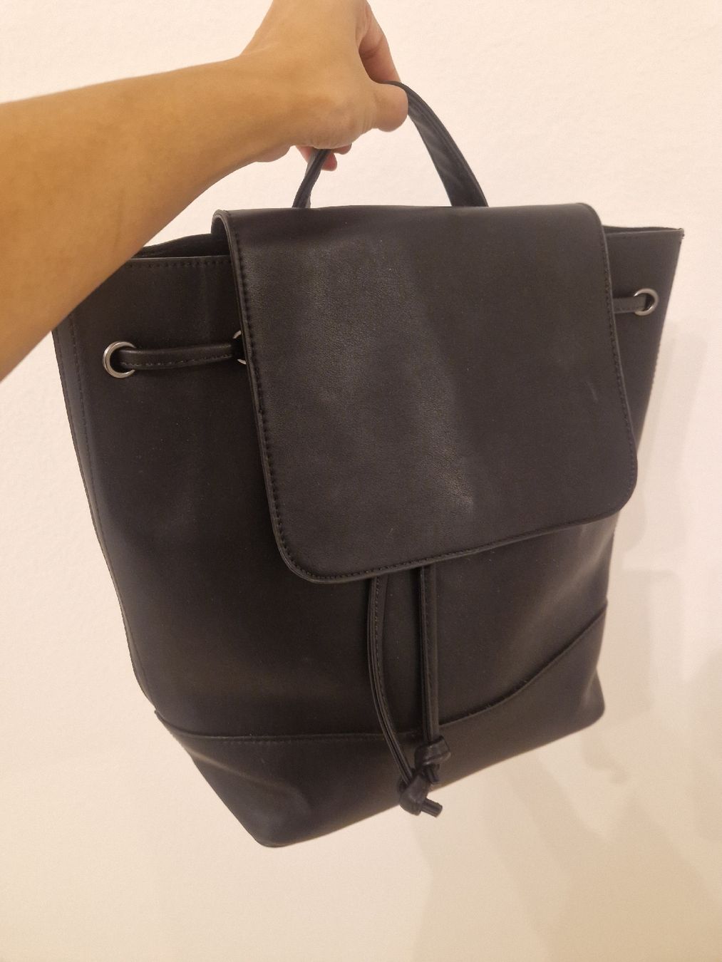 Zaini: Schwarzer Rucksack, Even&Odd – Usato da Frauenfeld venduto da Kimbeli 2