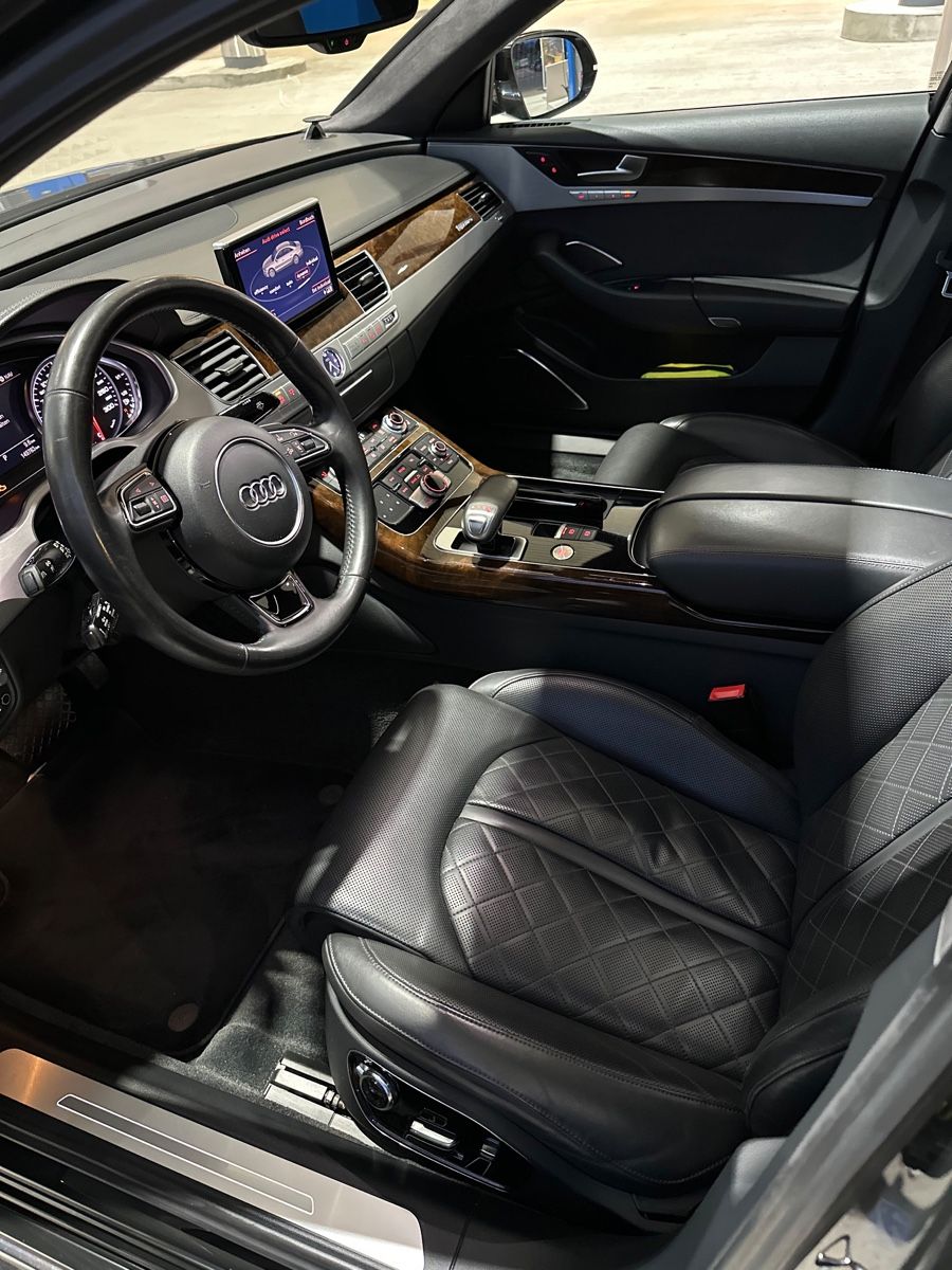Audi Automobili: Audi A8 4.0 Tfsi – Usato da Wollerau venduto da ald_2jrn 5