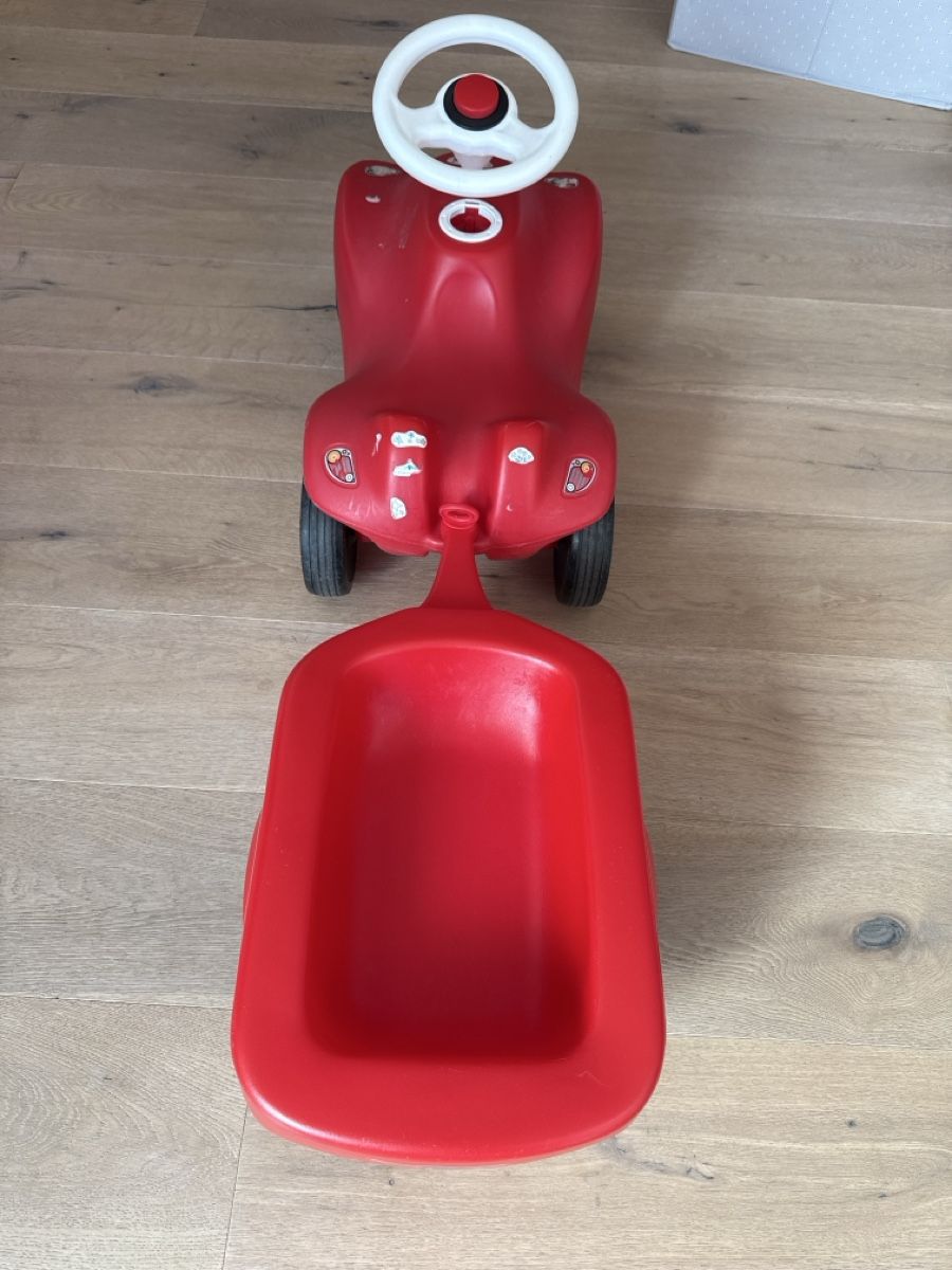 Big Fahrzeuge für Kinder: Bobby Car mit Anhänger rot – Gebraucht aus Wettingen von Bounty 3