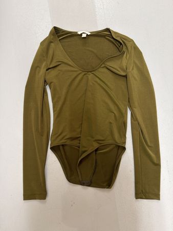 Damen Body H&M olivgrün langarm wie neu