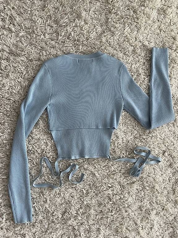 Maglioni & Felpe: Missguided Light Blue Cropped Ribbed Sweater - Size 10 – Usato da Herrliberg venduto da jes_ytm2 2