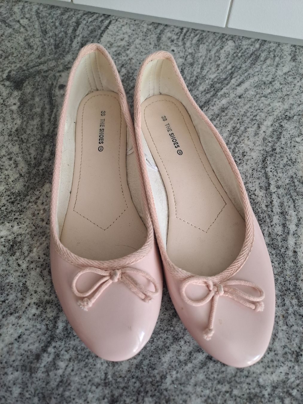 Scarpe da donna: Ballerinas pink Grösse 38  – Usato da Rickenbach LU venduto da bishiida