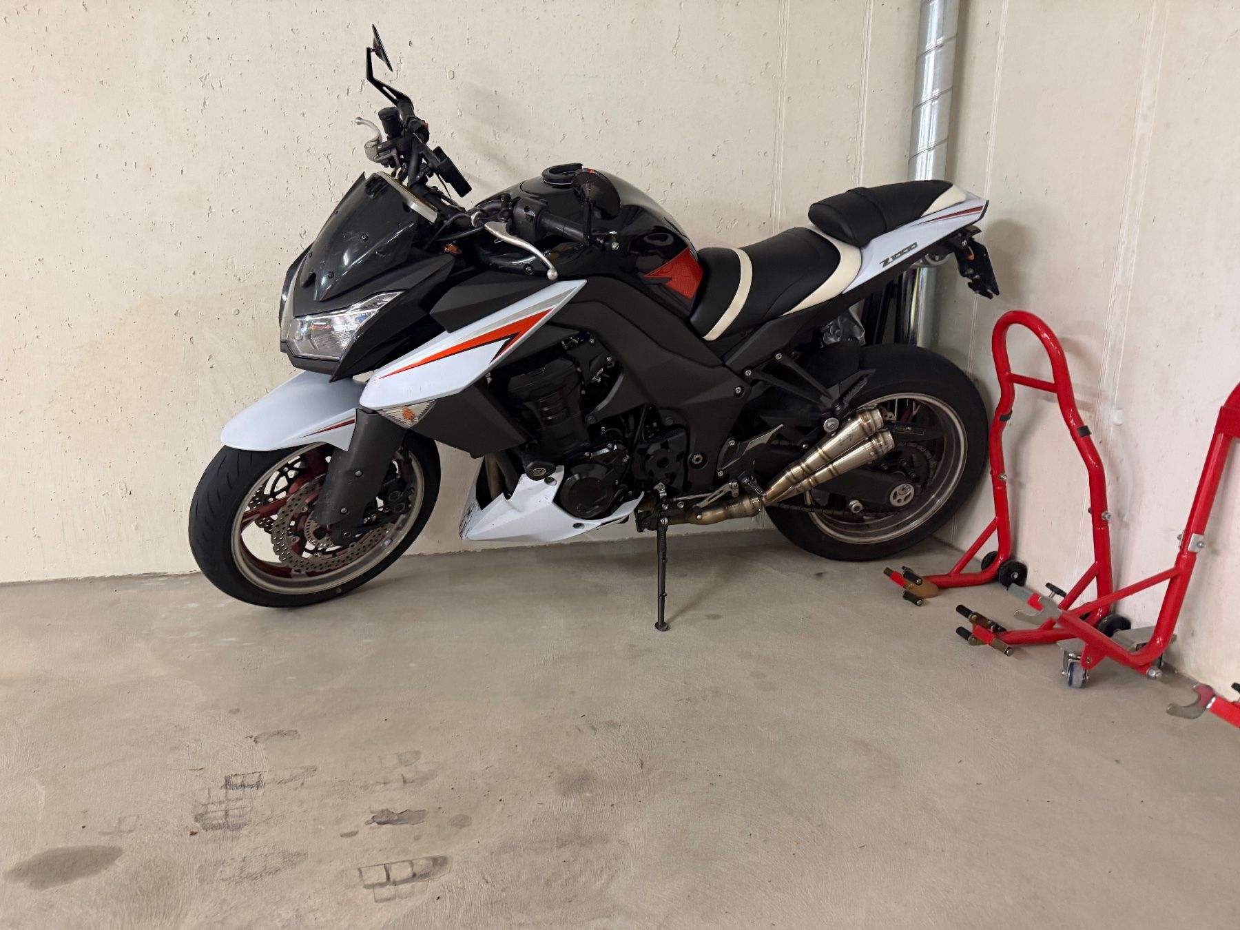 Kawasaki Strada: Kawasaki Z1000 SE – Usato da Inwil venduto da sandro_baer