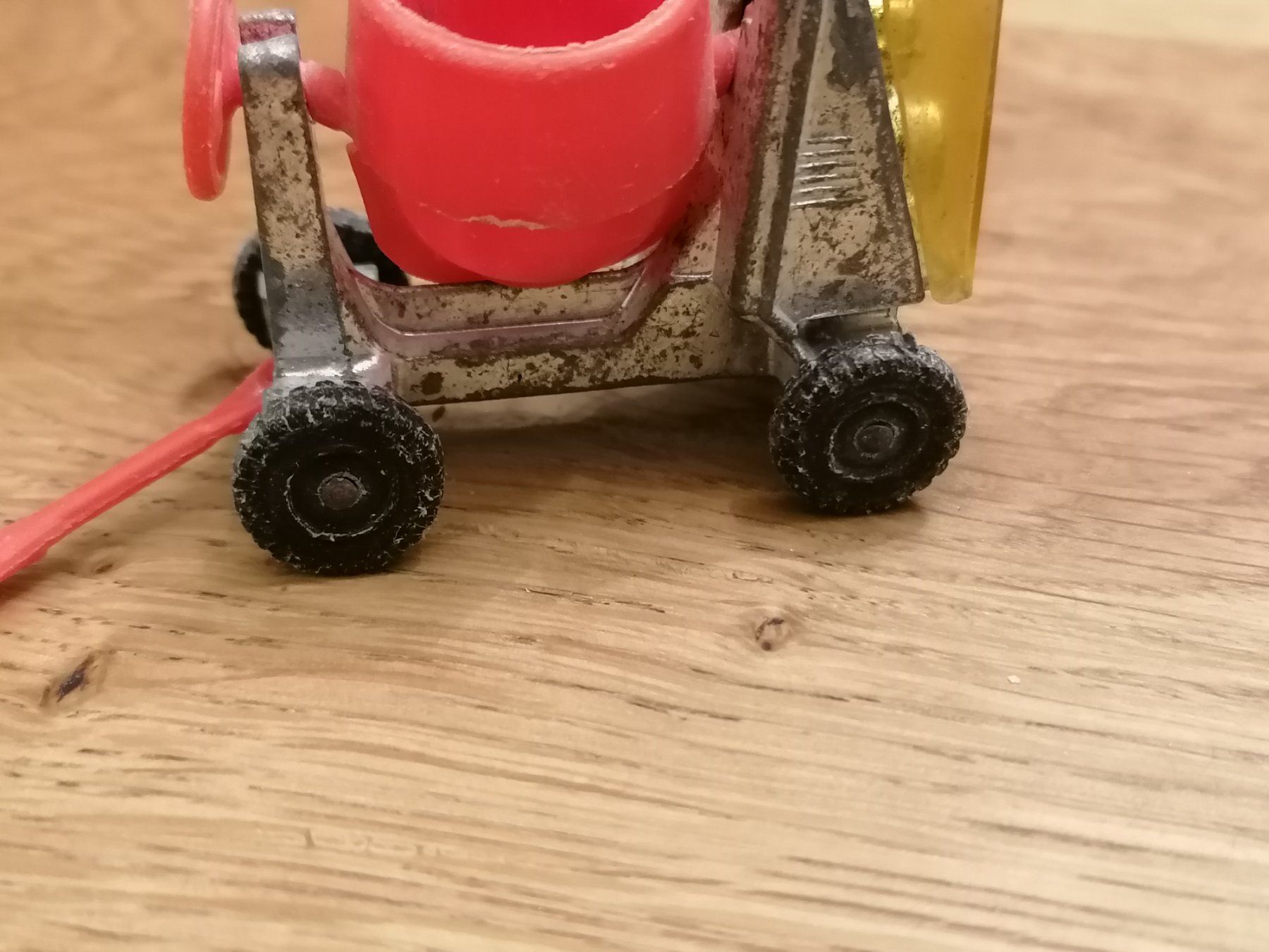 Corgi Toys Modellini d'auto: Corgi Juniors - Cement Mixer – Usato da Basel venduto da vintagecollector 1