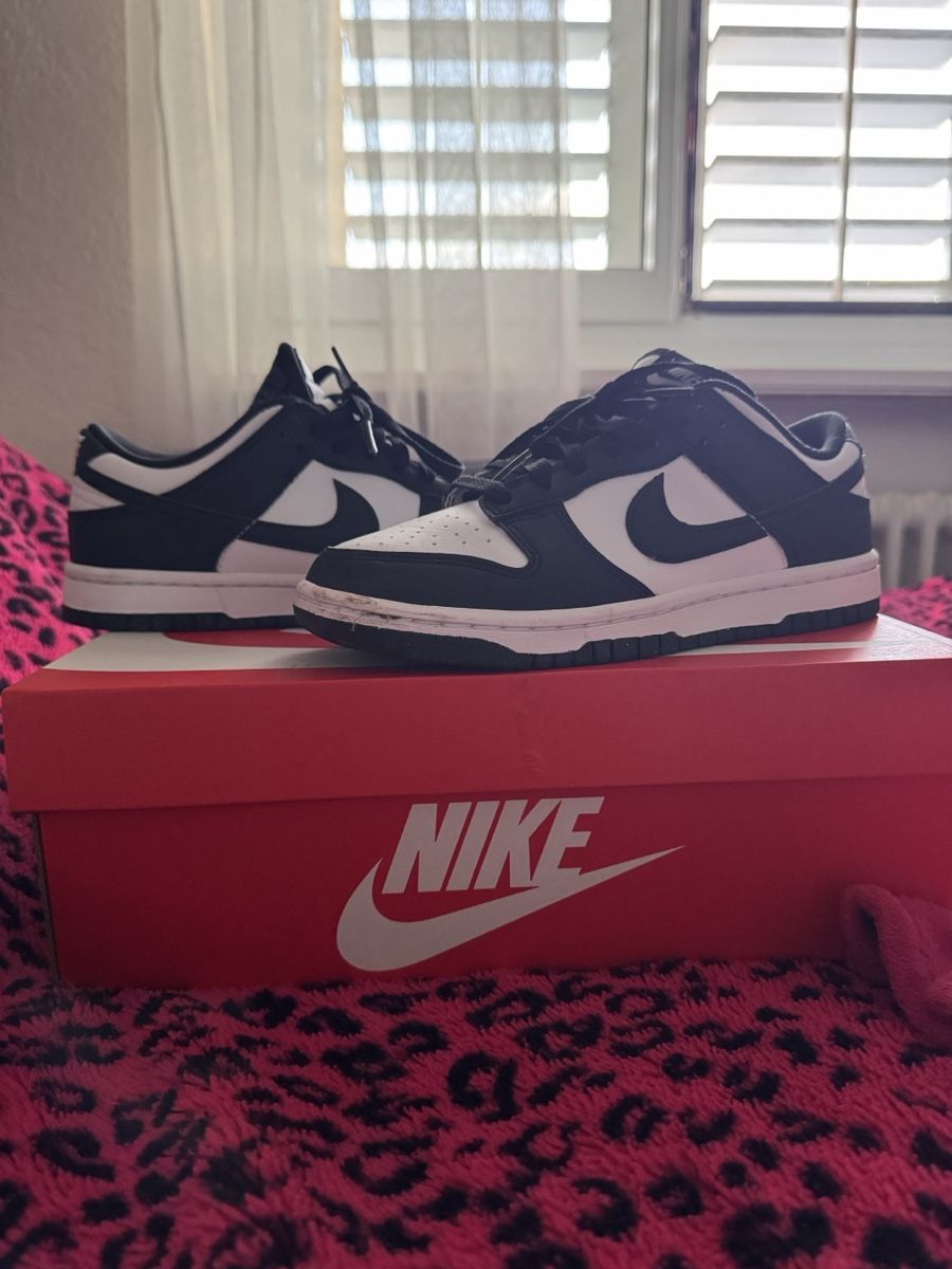 Nike Scarpe da uomo: Nike Dunk Low Panda - Grösse 38- Top Zustand – Nuovo (secondo la descrizione) da Uster venduto da elm_5gtt